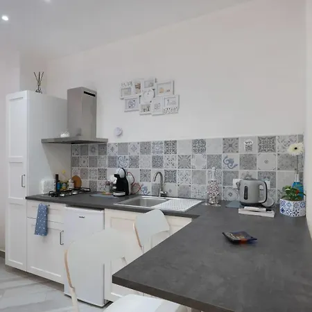 House Giulia Neapel