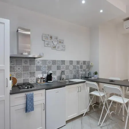 House Giulia